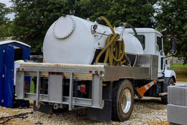 Portable restroom solutions in Chester, IL